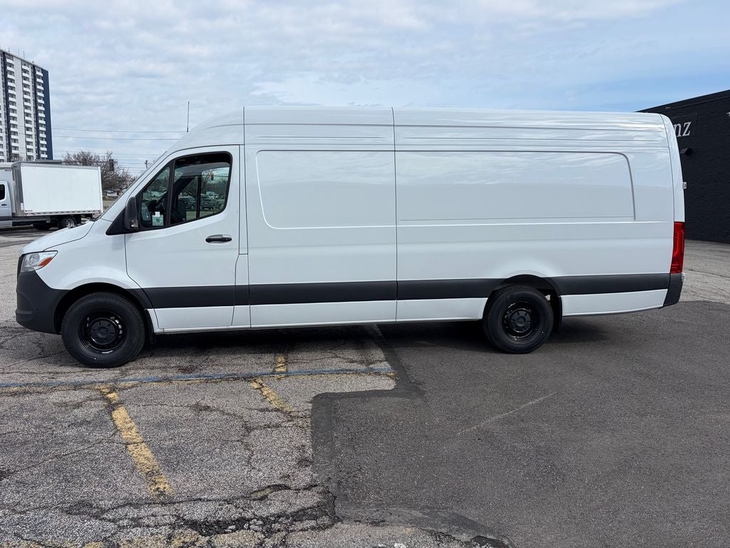 2026 Mercedes-Benz Sprinter 2500 Cargo 170 WB Extended