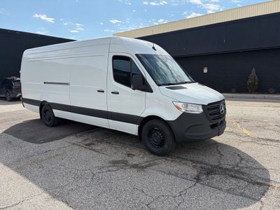2026 Mercedes-Benz Sprinter 2500 Cargo 170 WB Extended