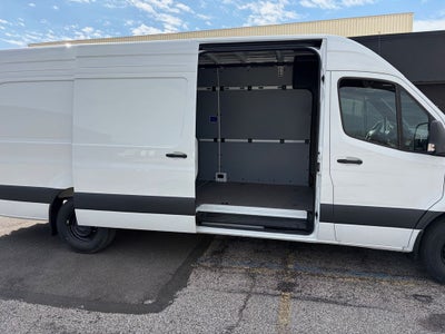 2026 Mercedes-Benz Sprinter 2500 Cargo 170 WB Extended