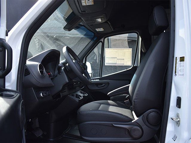 2025 Mercedes-Benz Sprinter 2500 Cargo 170 WB Extended