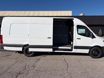2027 Mercedes-Benz Sprinter 2500 Cargo 170 WB Extended