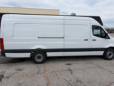 2026 Mercedes-Benz Sprinter 2500 Cargo 170 WB Extended