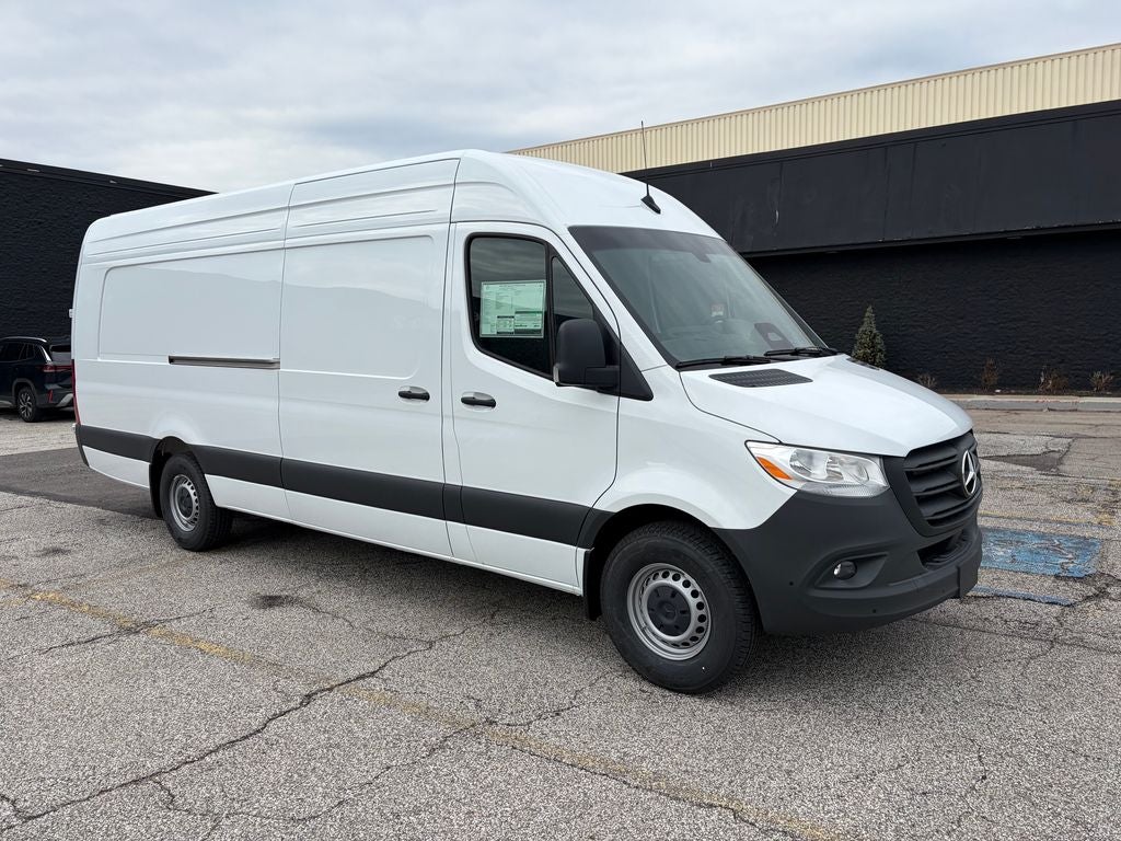 2026 Mercedes-Benz Sprinter 2500 Cargo 170 WB Extended