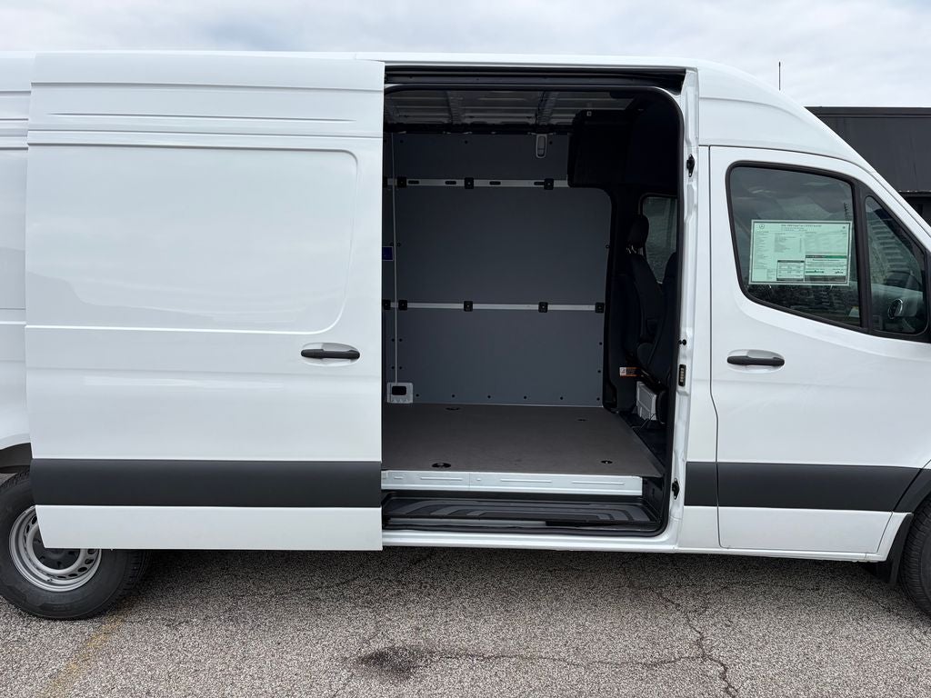 2026 Mercedes-Benz Sprinter 2500 Cargo 170 WB Extended