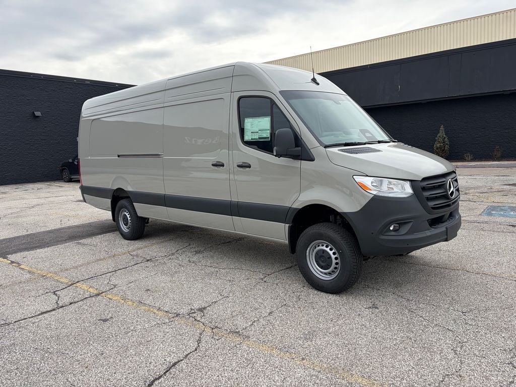 2026 Mercedes-Benz Sprinter 2500 Cargo 170 WB Extended