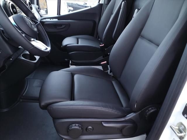 2024 Mercedes-Benz eSprinter 2500 Cargo 170 WB High Roof