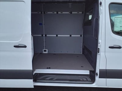 2024 Mercedes-Benz eSprinter 2500 Cargo 170 WB High Roof