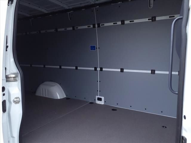 2024 Mercedes-Benz eSprinter 2500 Cargo 170 WB High Roof