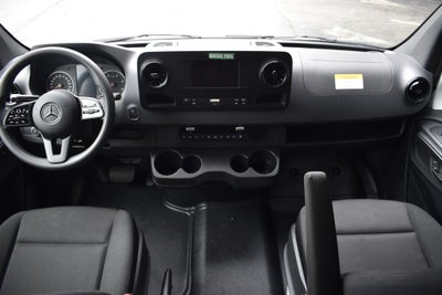 2024 Mercedes-Benz Sprinter 2500 Passenger 144 WB High Roof