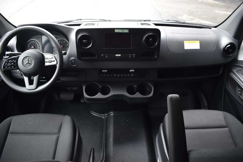 2024 Mercedes-Benz Sprinter 2500 Passenger 144 WB High Roof