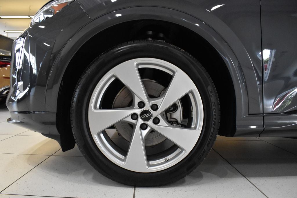 2025 Audi Q5 2.0T Prestige quattro