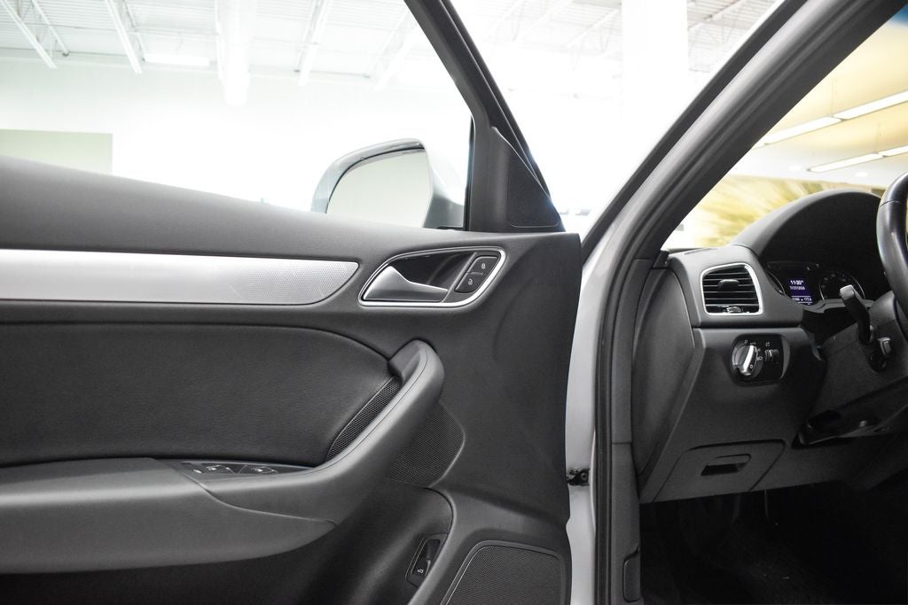 2018 Audi Q3 2.0T Premium quattro