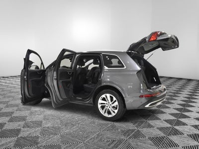 2020 Audi Q7 55 Premium Plus quattro