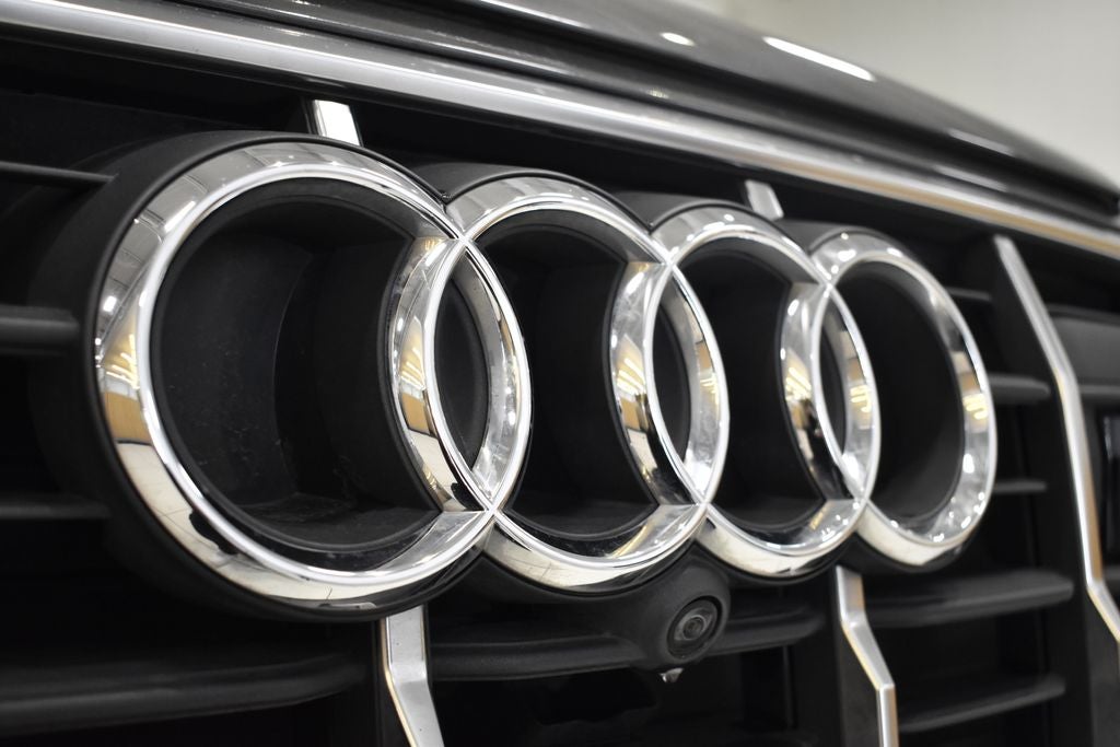 2020 Audi Q7 55 Premium Plus quattro