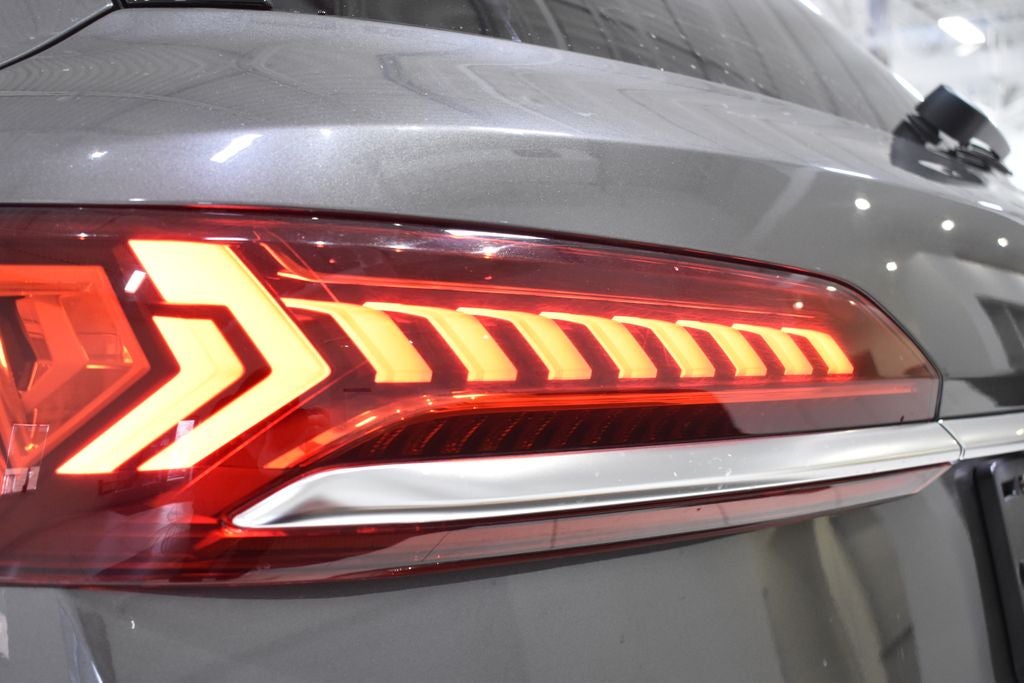 2020 Audi Q7 55 Premium Plus quattro