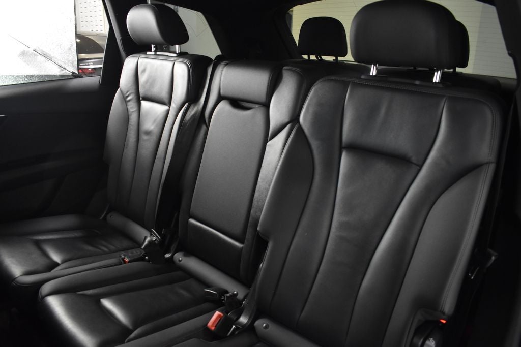 2020 Audi Q7 55 Premium Plus quattro