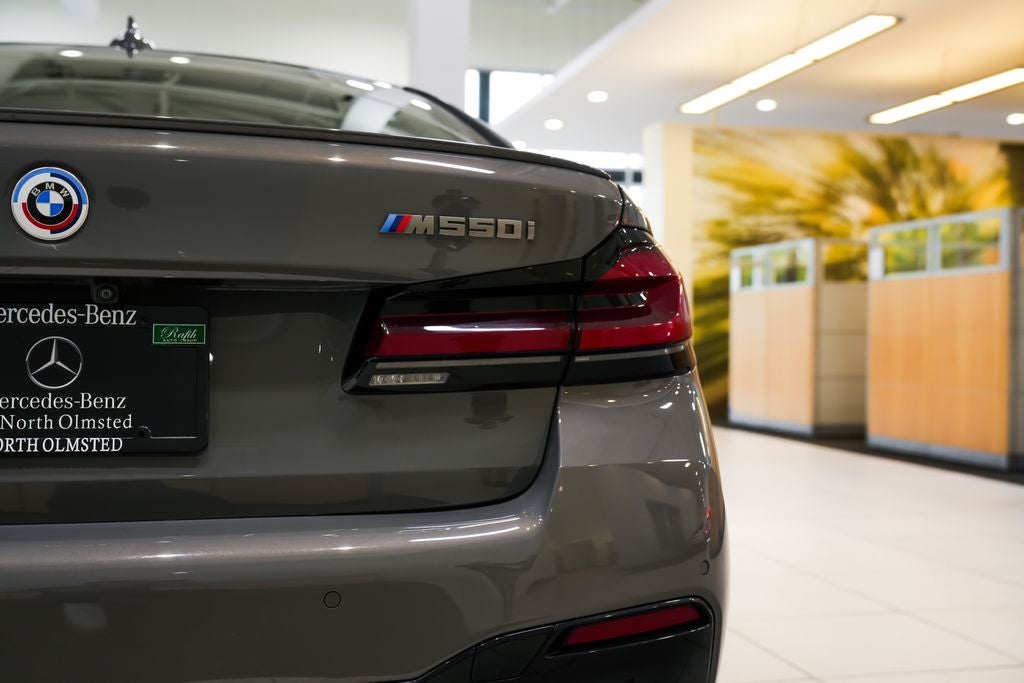 2022 BMW 5 Series M550i xDrive