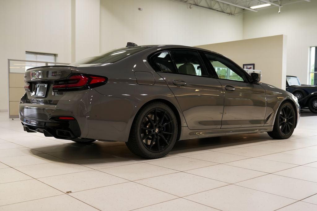 2022 BMW 5 Series M550i xDrive