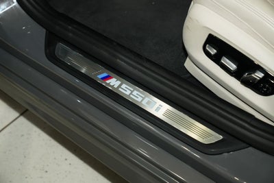 2022 BMW 5 Series M550i xDrive