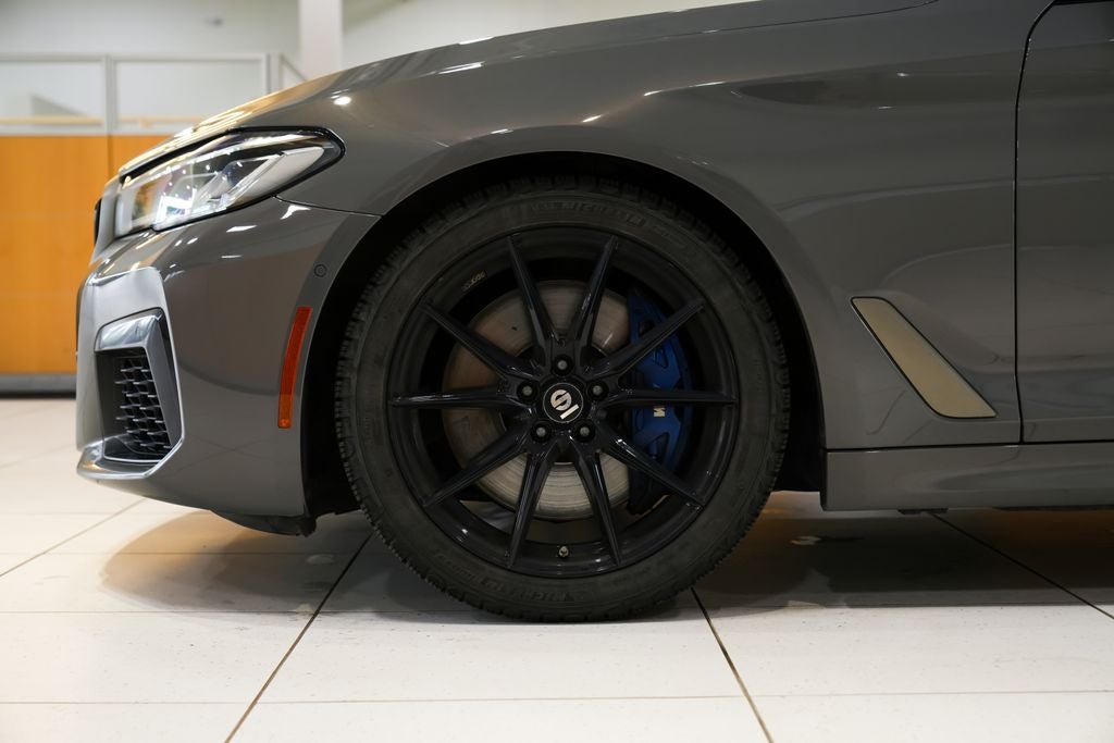 2022 BMW 5 Series M550i xDrive