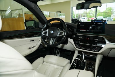2022 BMW 5 Series M550i xDrive