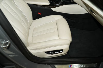 2022 BMW 5 Series M550i xDrive