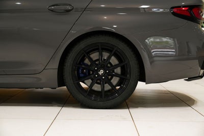 2022 BMW 5 Series M550i xDrive