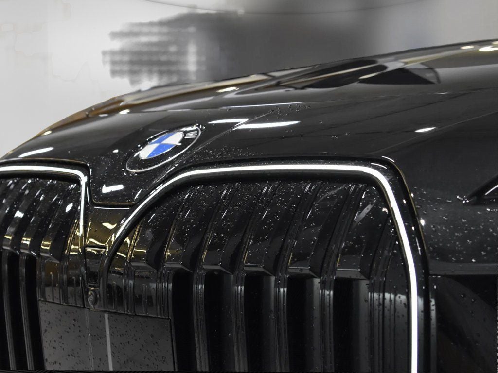 2025 BMW 7 Series 760i xDrive