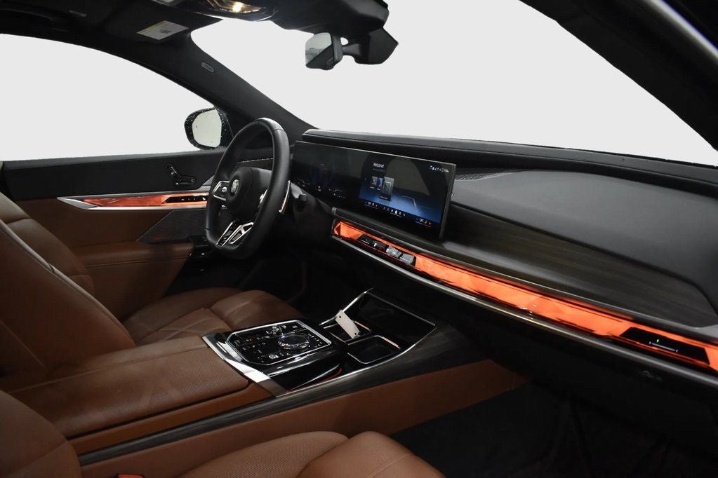 2025 BMW 7 Series 760i xDrive