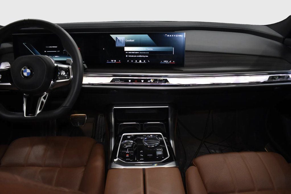 2025 BMW 7 Series 760i xDrive