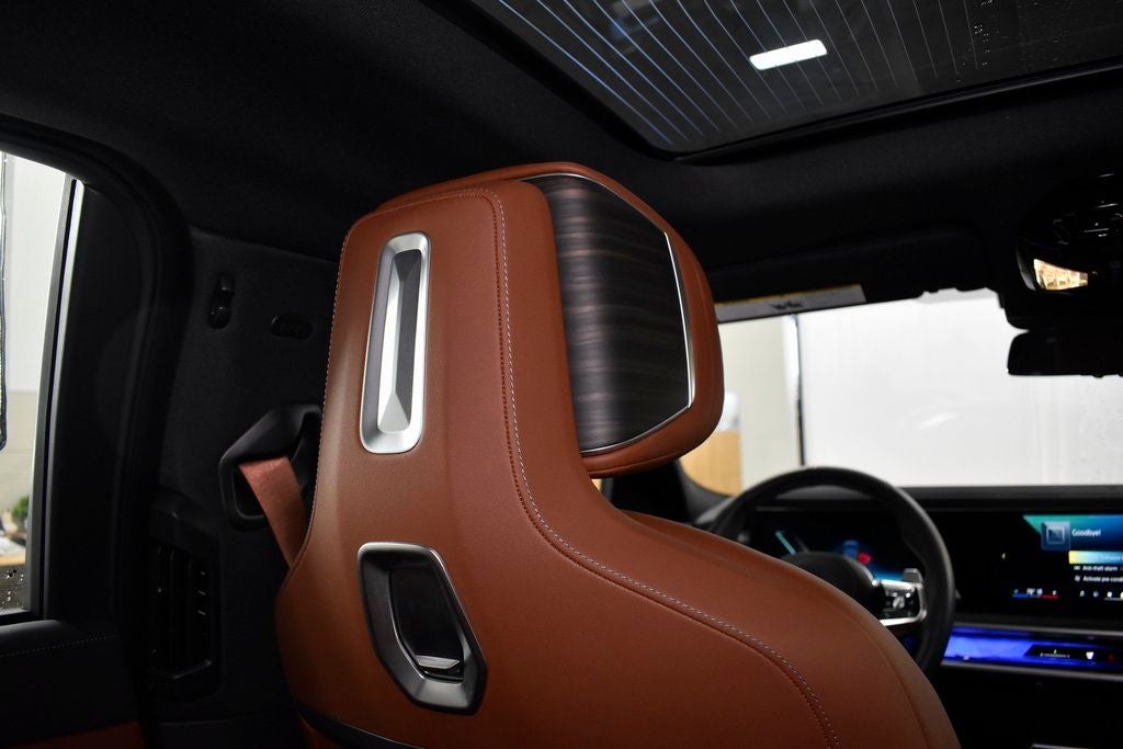 2025 BMW 7 Series 760i xDrive