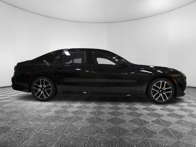 2025 BMW 7 Series 760i xDrive