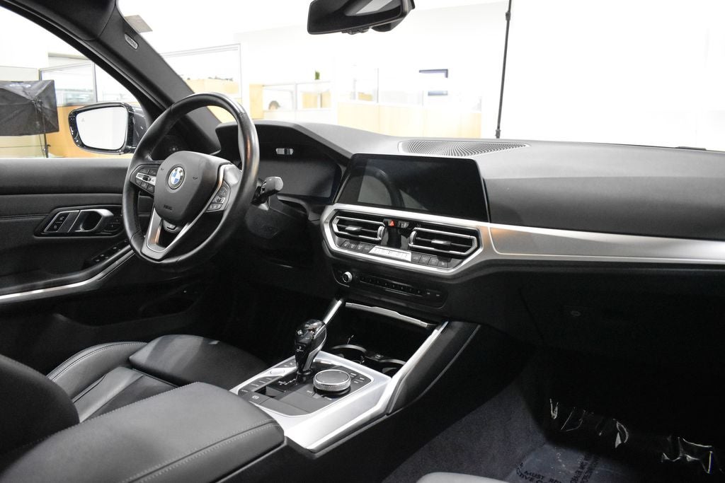 2021 BMW 3 Series 330e xDrive