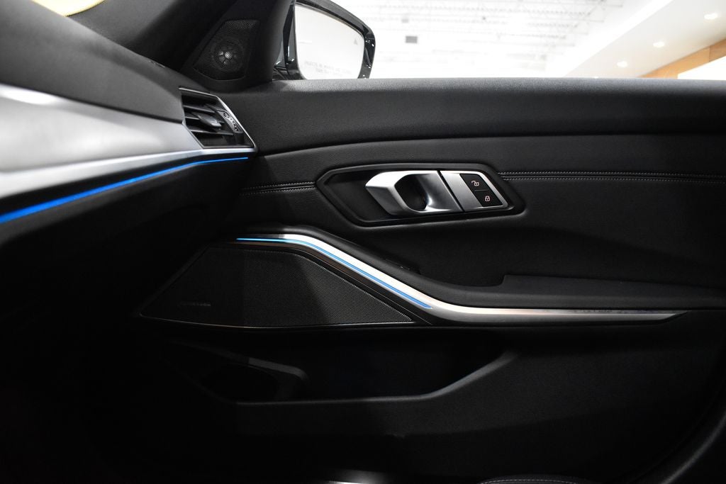 2021 BMW 3 Series 330e xDrive