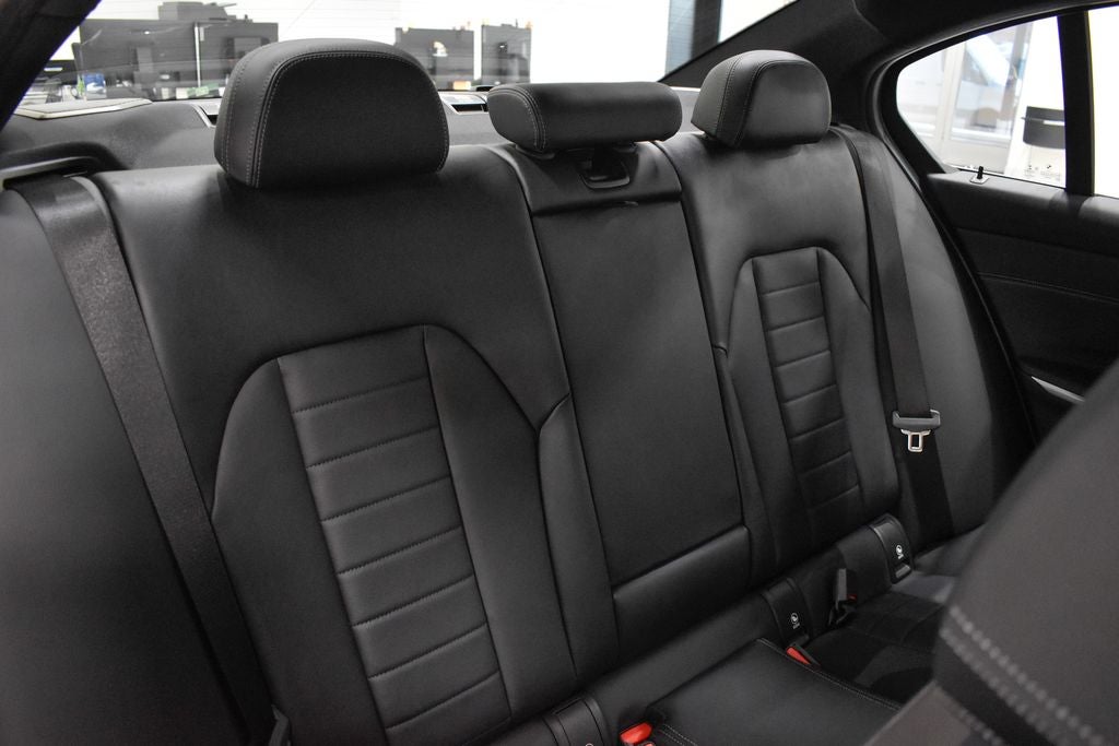 2021 BMW 3 Series 330e xDrive