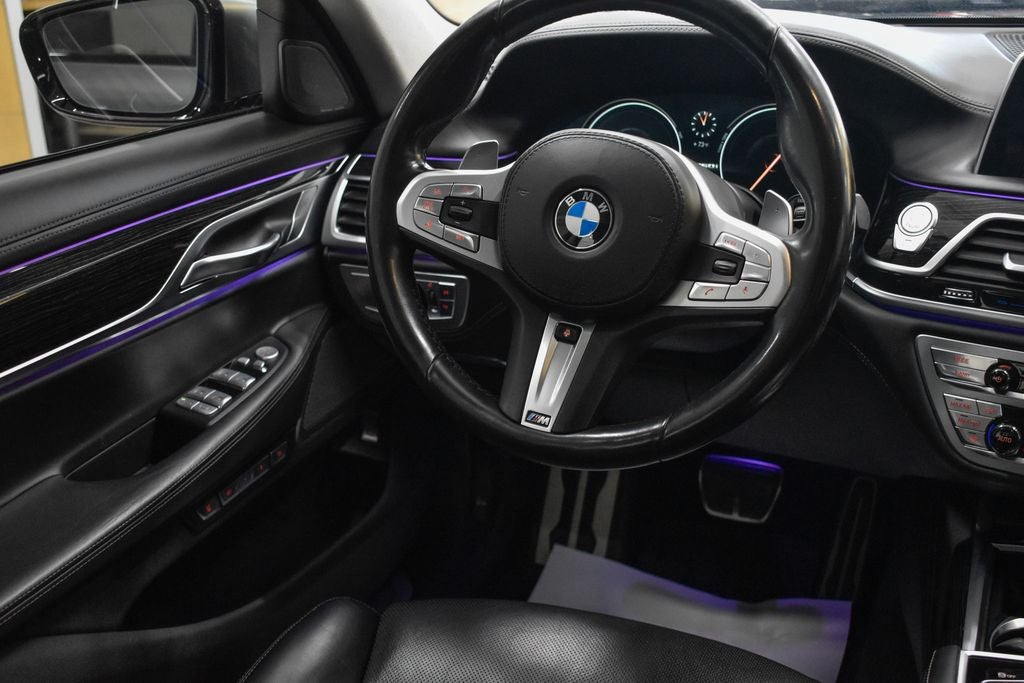 2018 BMW 7 Series M760i