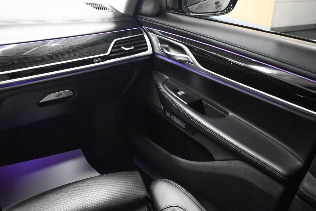 2018 BMW 7 Series M760i