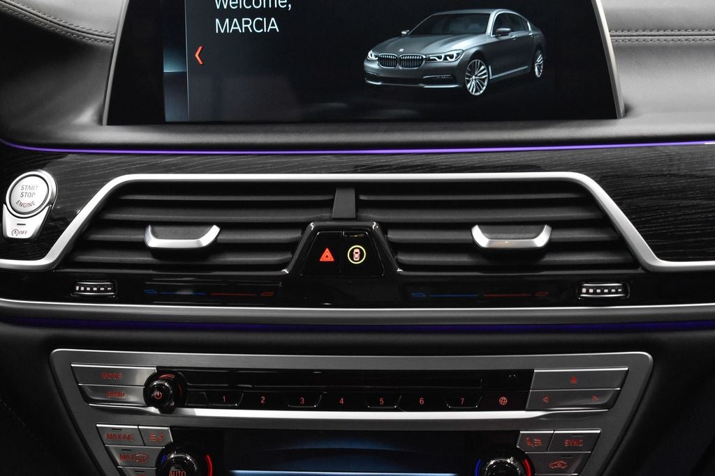 2018 BMW 7 Series M760i