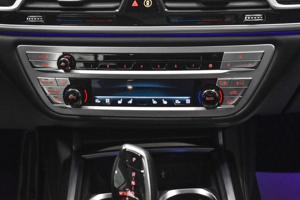 2018 BMW 7 Series M760i