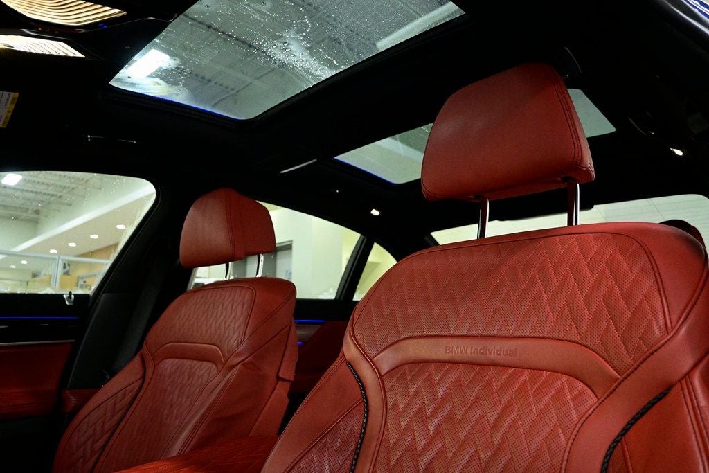 2022 BMW 7 Series ALPINA B7 xDrive