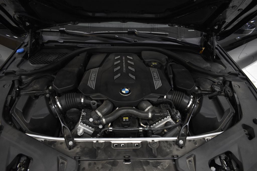2022 BMW 8 Series M850i xDrive