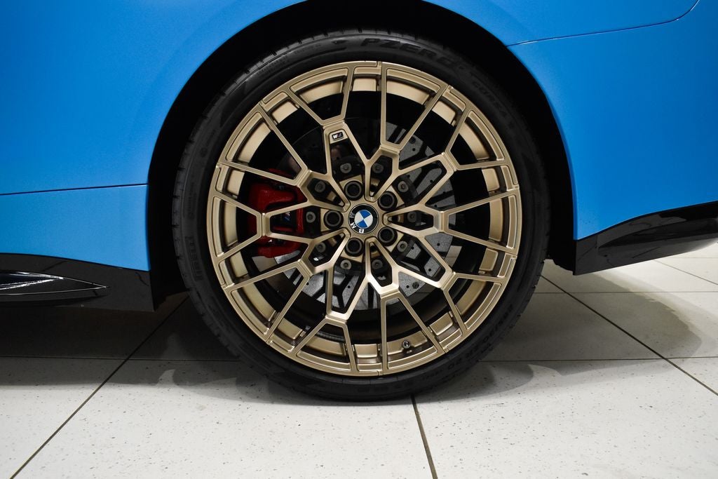 2025 BMW M4 CS