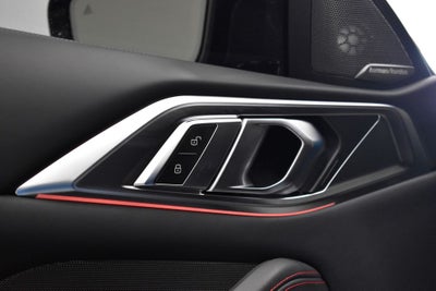 2025 BMW M4 CS
