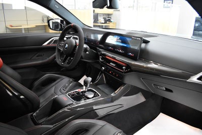 2025 BMW M4 CS