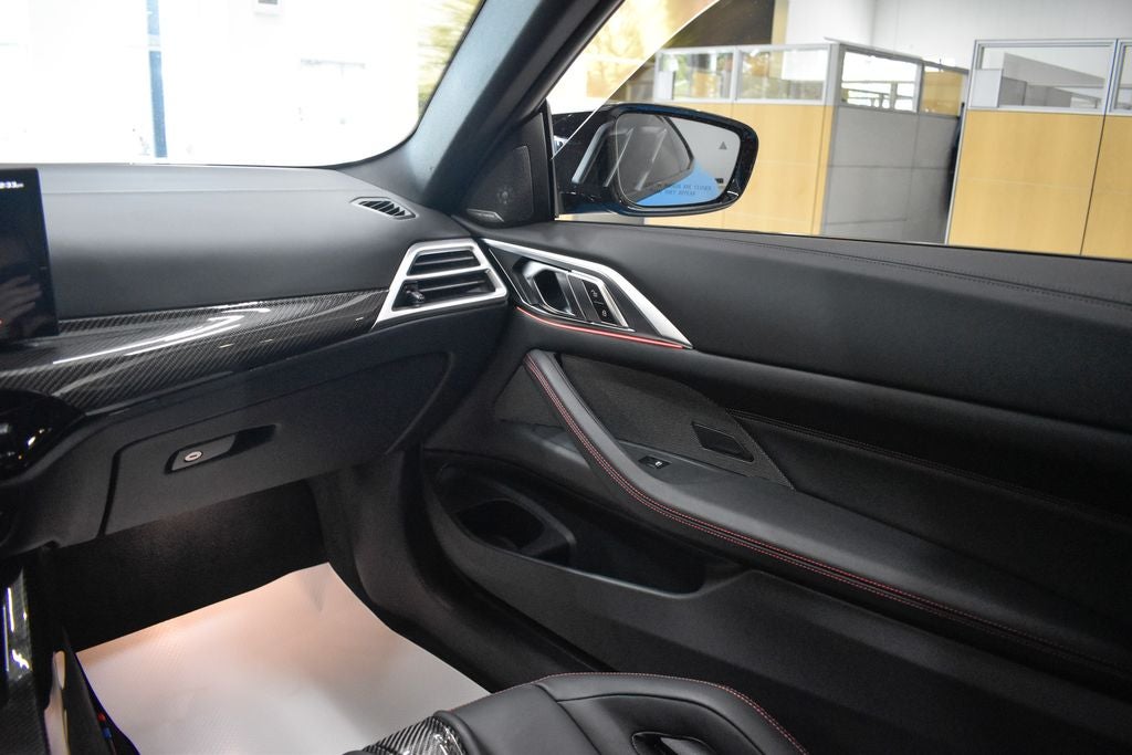 2025 BMW M4 CS