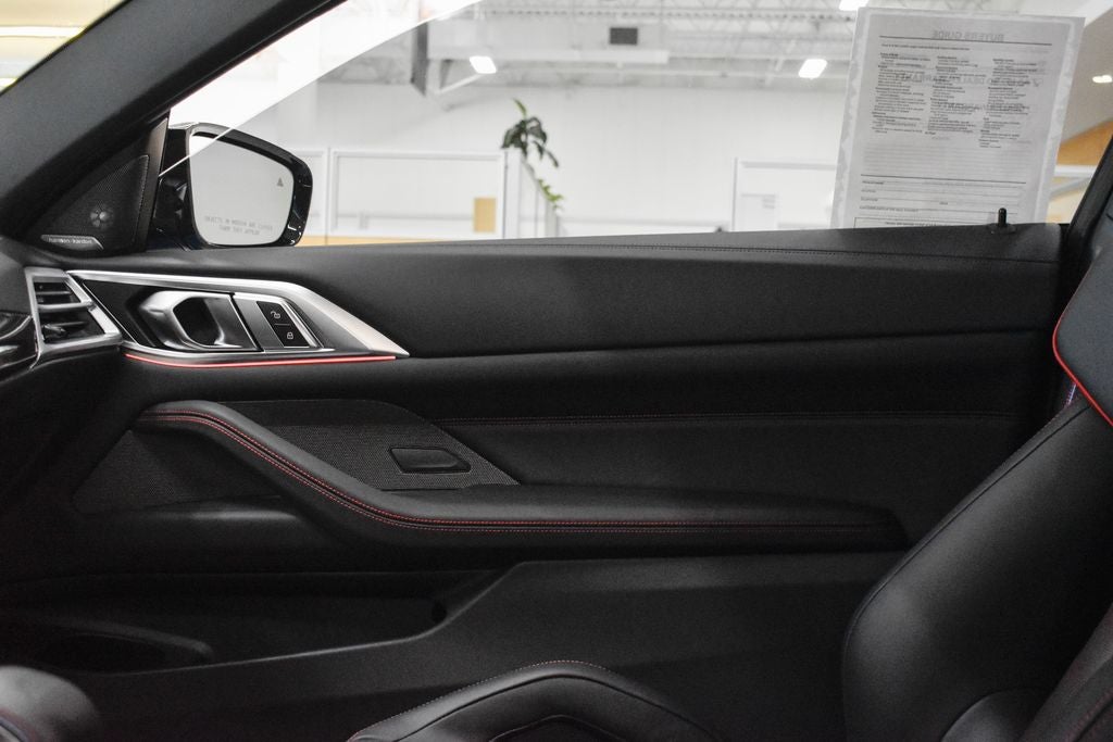 2025 BMW M4 CS
