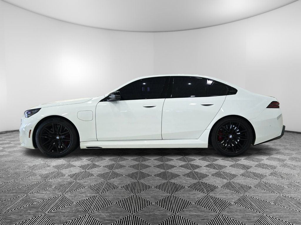 2026 BMW M5 Base