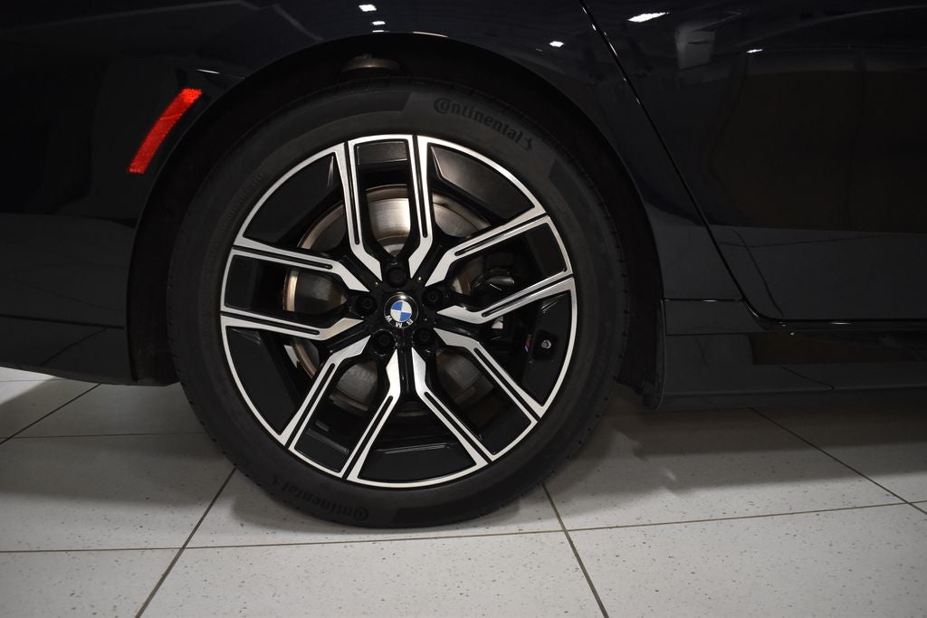 2025 BMW i7 xDrive60