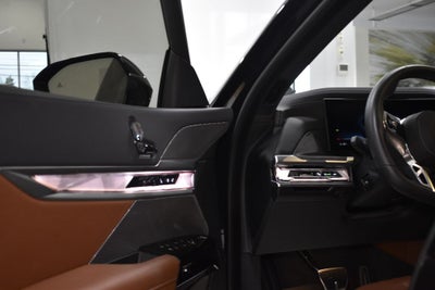 2025 BMW i7 xDrive60