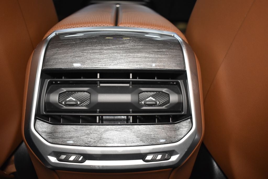 2025 BMW i7 xDrive60